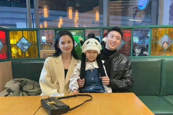 白袜体育生被下药事件