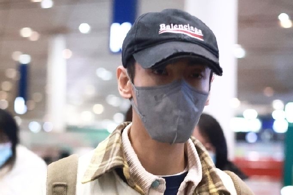 91偷自产一区二区三区蜜臀
